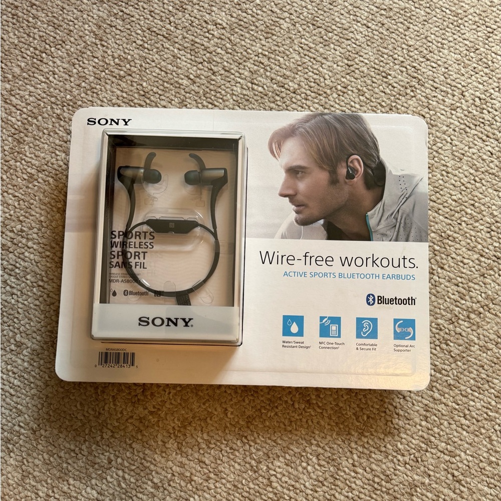 Sony wire-free workouts headset - Picture 5 of 5